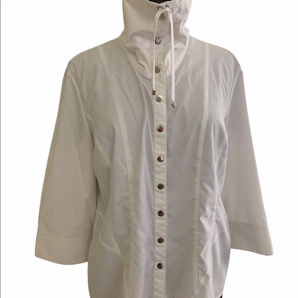 Chico’s Zenergy White fitted Jacket - Picture 8 of 8